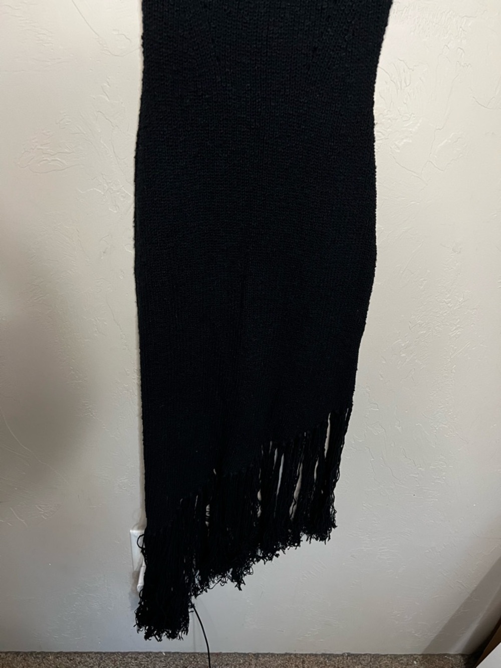 Rails Rylee Black Knitted Asymmetrical Sleeveless Fringe MIDI Dress - Picture 9 of 14